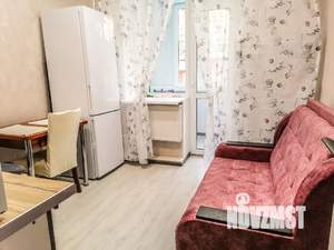 1-к квартира, посуточно, 32м2, 1/3 этаж