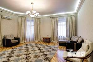 3-к квартира, на длительный срок, 105м2, 4/8 этаж