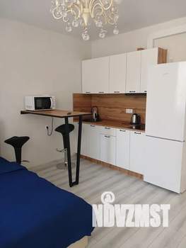 Студия квартира, посуточно, 32м2, 2/25 этаж