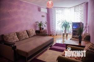 1-к квартира, посуточно, 38м2, 3/9 этаж