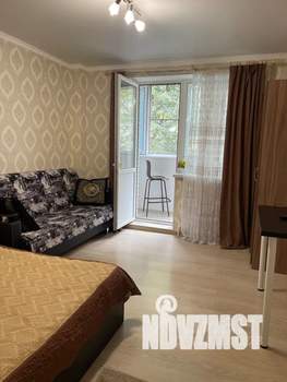 1-к квартира, посуточно, 40м2, 3/19 этаж