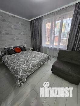 Студия квартира, посуточно, 24м2, 1/19 этаж