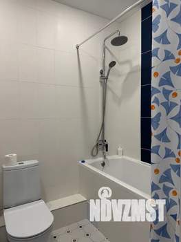 Студия квартира, посуточно, 40м2, 11/26 этаж