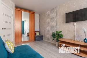 1-к квартира, посуточно, 40м2, 6/10 этаж