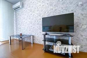 1-к квартира, посуточно, 40м2, 4/10 этаж