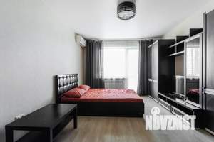 1-к квартира, посуточно, 37м2, 8/10 этаж