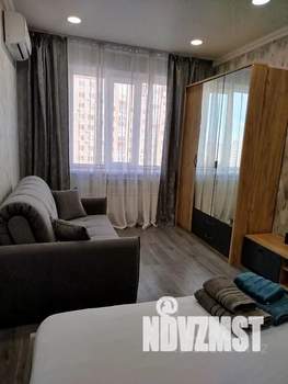 1-к квартира, посуточно, 39м2, 14/22 этаж
