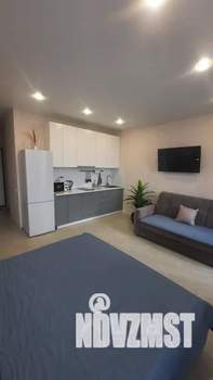 Студия квартира, посуточно, 35м2, 23/25 этаж