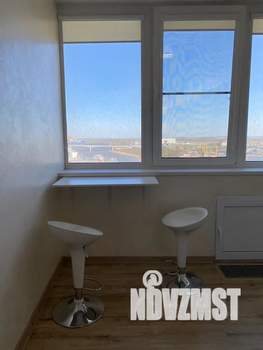 Студия квартира, посуточно, 28м2, 21/32 этаж