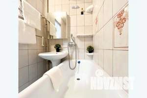 1-к квартира, посуточно, 35м2, 3/9 этаж