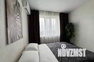 1-к квартира, посуточно, 42м2, 19/24 этаж