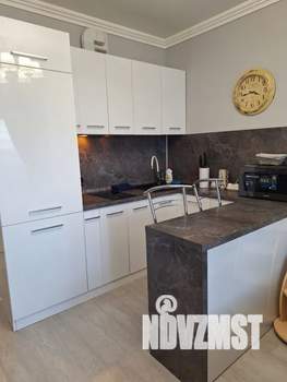 Студия квартира, посуточно, 25м2, 7/32 этаж