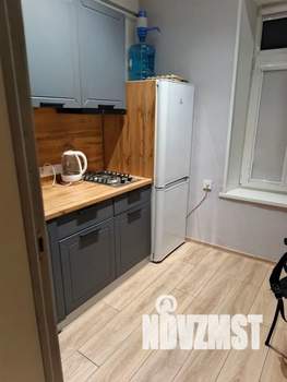 1-к квартира, посуточно, 30м2, 1/2 этаж