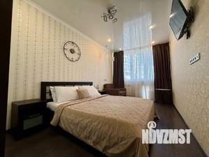 1-к квартира, посуточно, 40м2, 21/31 этаж