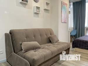 Студия квартира, посуточно, 30м2, 5/32 этаж