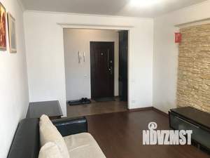 2-к квартира, посуточно, 51м2, 8/10 этаж