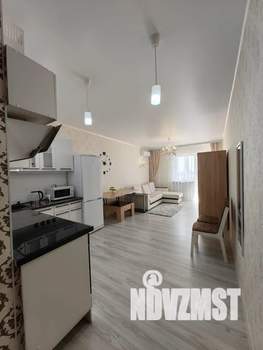 Студия квартира, посуточно, 29м2, 16/17 этаж