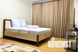 1-к квартира, посуточно, 40м2, 3/10 этаж