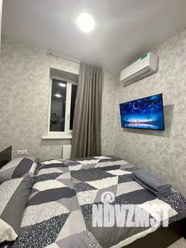 Студия квартира, посуточно, 28м2, 2/24 этаж