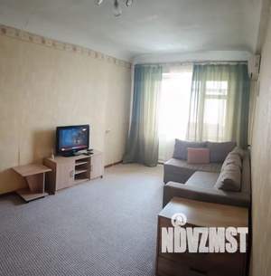 1-к квартира, посуточно, 35м2, 5/5 этаж