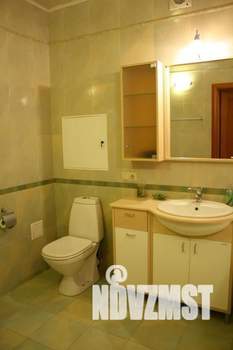 2-к квартира, посуточно, 72м2, 1/1 этаж