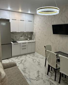 1-к квартира, на длительный срок, 38м2, 2/25 этаж