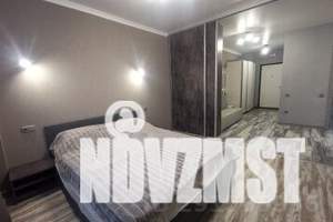 2-к квартира, посуточно, 45м2, 19/24 этаж