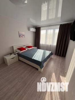 1-к квартира, посуточно, 38м2, 16/18 этаж