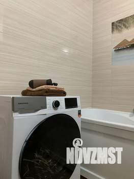1-к квартира, посуточно, 36м2, 10/18 этаж