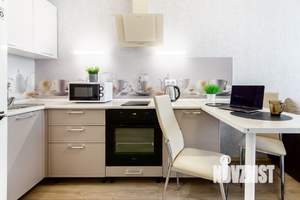 2-к квартира, посуточно, 45м2, 20/25 этаж