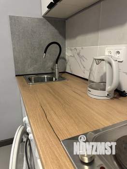 Студия квартира, посуточно, 18м2, 1/5 этаж