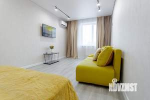 1-к квартира, посуточно, 39м2, 1/19 этаж