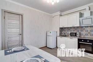 1-к квартира, посуточно, 40м2, 8/24 этаж