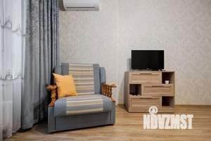 1-к квартира, посуточно, 45м2, 1/1 этаж