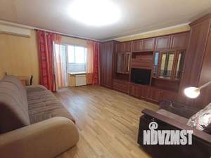 1-к квартира, посуточно, 40м2, 8/9 этаж