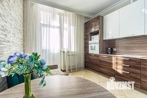 1-к квартира, посуточно, 47м2, 1/1 этаж