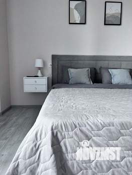 Студия квартира, посуточно, 35м2, 24/25 этаж