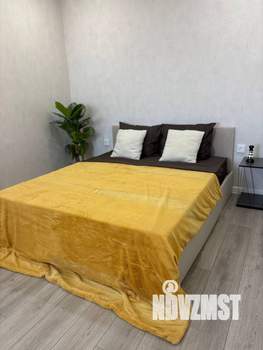 1-к квартира, посуточно, 39м2, 1/19 этаж