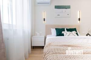 Студия квартира, посуточно, 30м2, 13/26 этаж