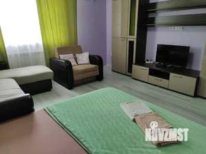 1-к квартира, посуточно, 50м2, 1/1 этаж