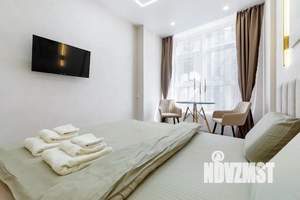 Студия квартира, посуточно, 30м2, 20/25 этаж