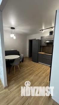 1-к квартира, посуточно, 40м2, 3/17 этаж