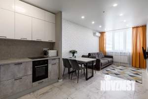 1-к квартира, посуточно, 50м2, 1/1 этаж