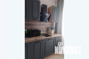 1-к квартира, посуточно, 40м2, 23/25 этаж