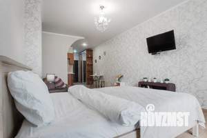 Студия квартира, посуточно, 35м2, 3/17 этаж