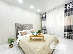 1-к квартира, посуточно, 49м2, 1/1 этаж