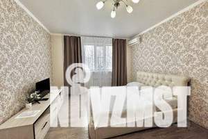 1-к квартира, посуточно, 40м2, 4/12 этаж