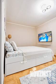 1-к квартира, посуточно, 49м2, 4/9 этаж