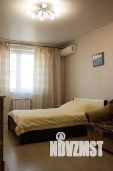 1-к квартира, посуточно, 42м2, 9/20 этаж