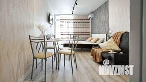 Студия квартира, посуточно, 32м2, 24/25 этаж